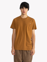 rvlt • 1330 box • t-shirt mit stickerei
