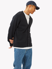 minimum • cards • wollcardigan