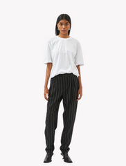 minimum • manjas • pants