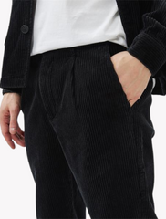 minimum • bratis • weiche kordhose