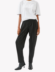 minimum • manjas • pants