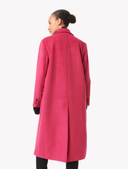 soaked • fia • vancouver coat