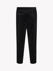 minimum • bratis • weiche kordhose