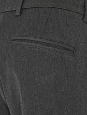 minimum • sofus • komfortable chino