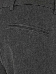 minimum • sofus • komfortable chino