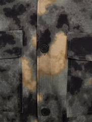 minimum • edwart • overshirt