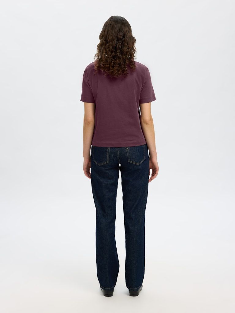 Basic Shirt - ESSENTIAL
