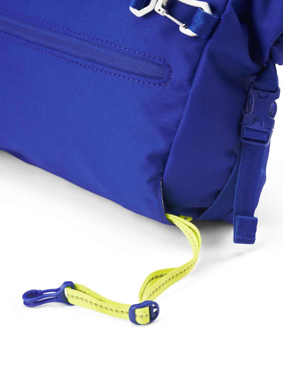 AKSEL Ultimate Blue