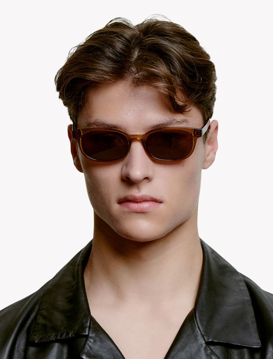 Charlie - Smoke Transparent