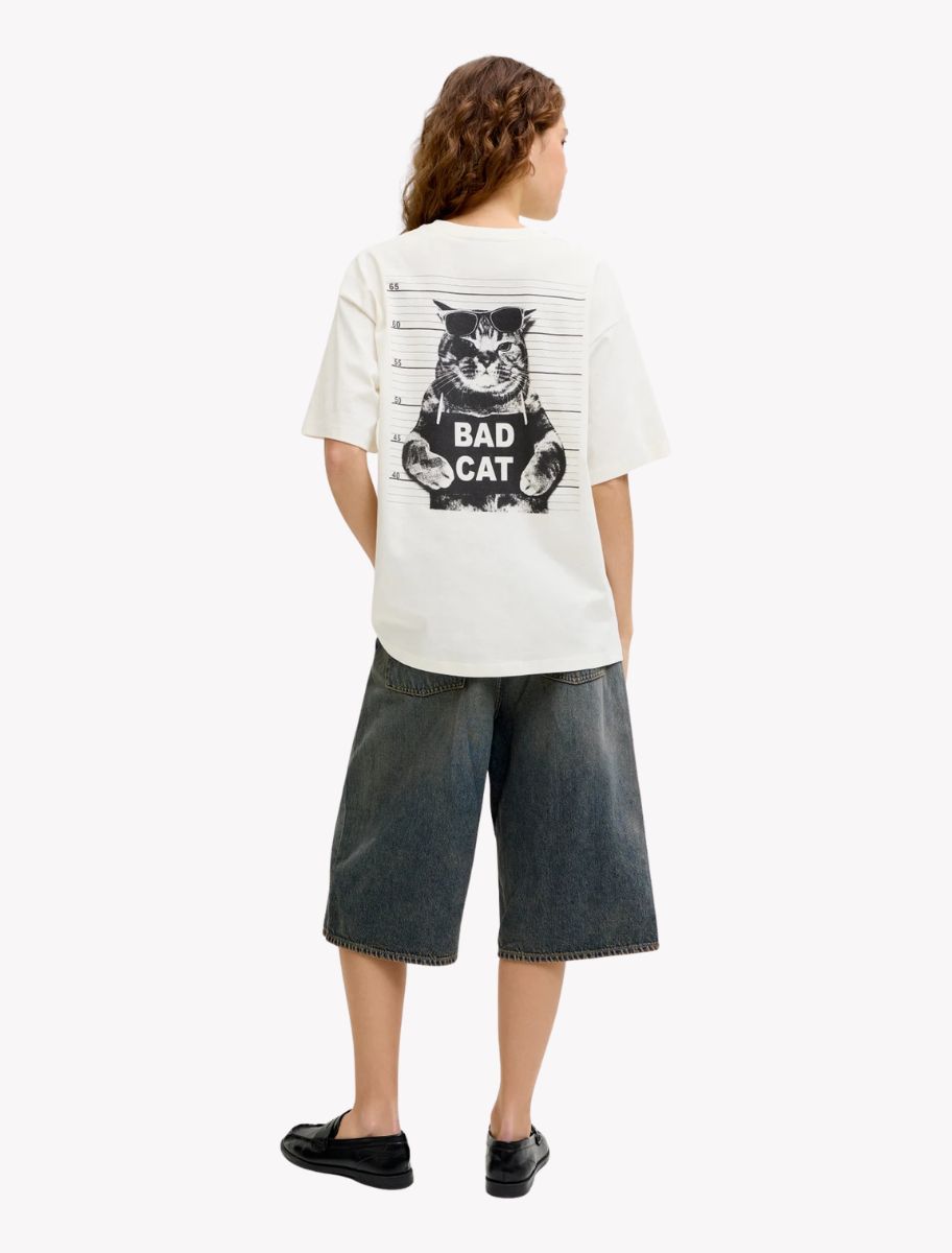 'Bad Cat' Print T-Shirt  - MILLOW