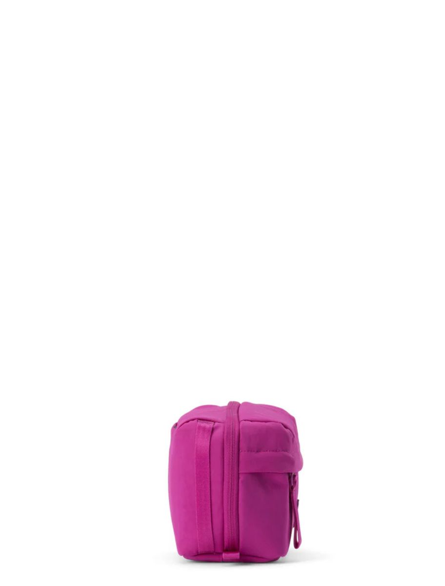 Wash Bag - Crinkle Fuchsia