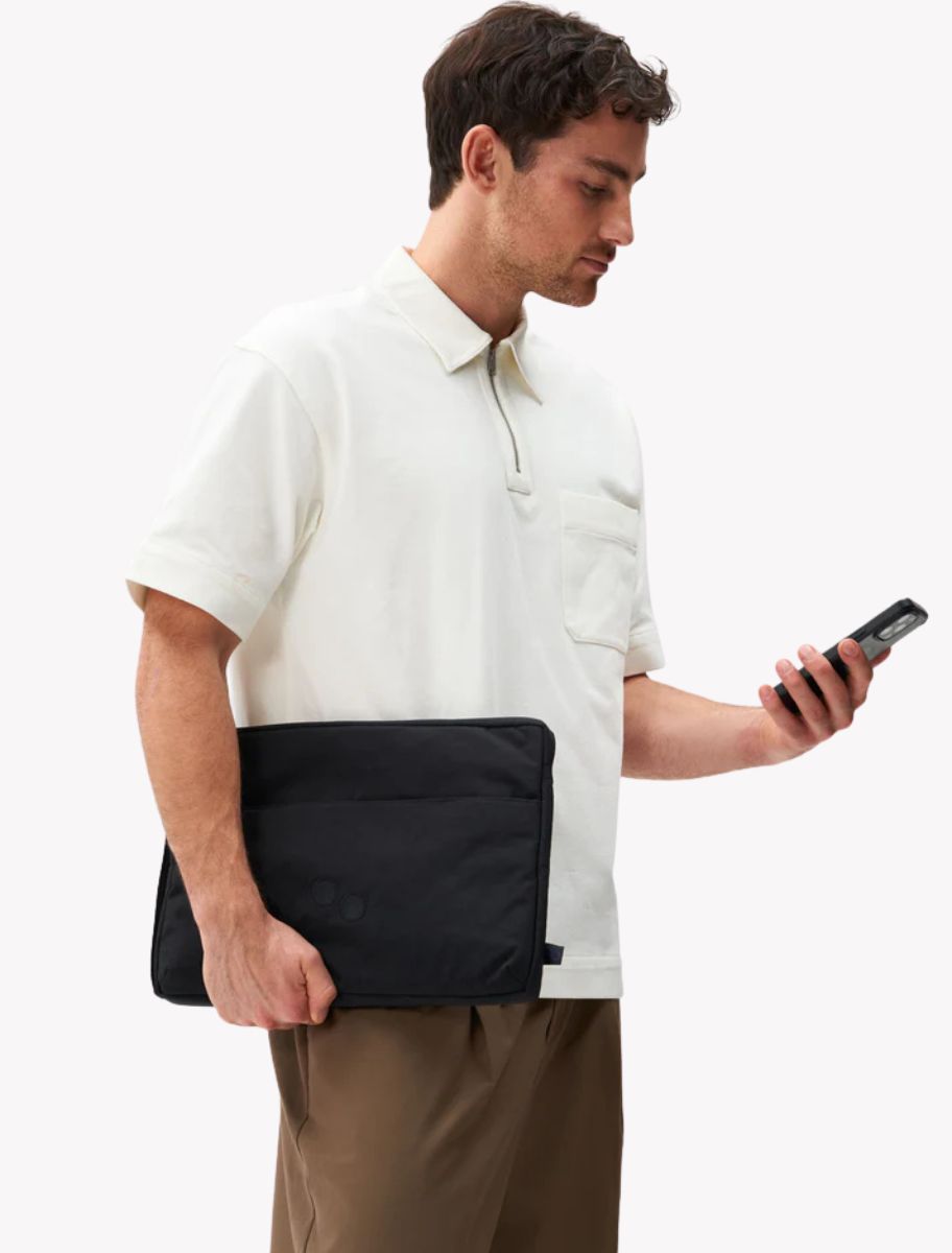 Laptop Sleeve 16 - Crinkle Black