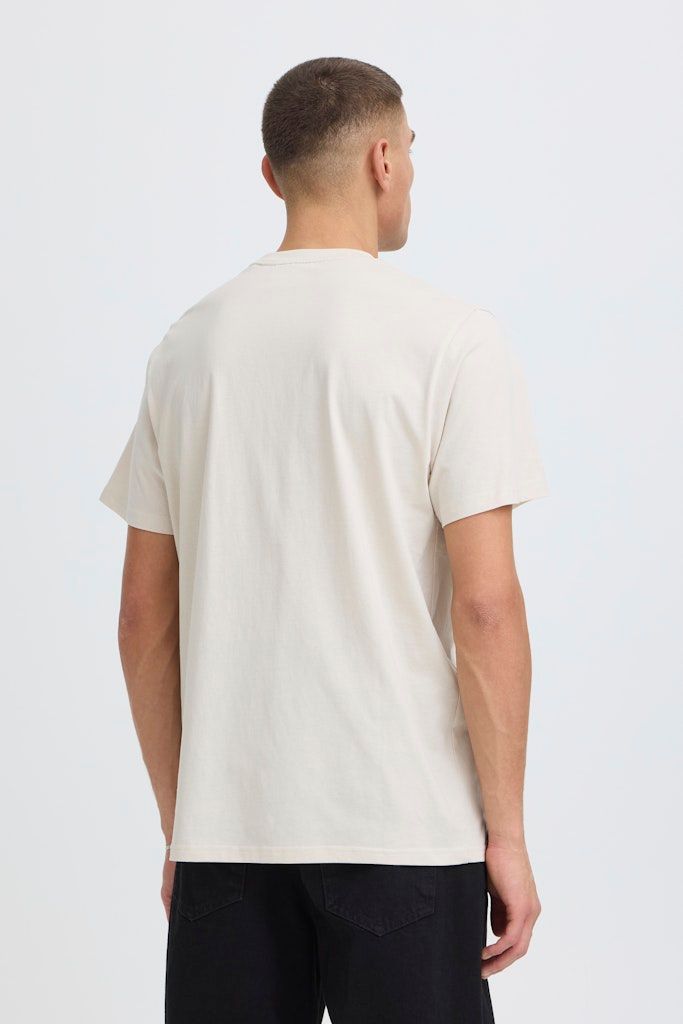 T-Shirt mit Stickerei - UWET
