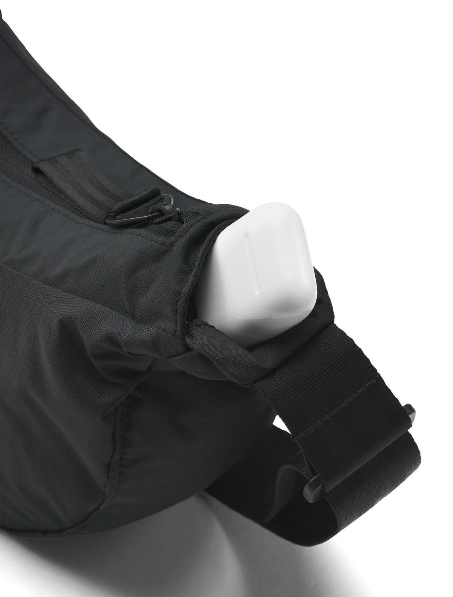 Umhängetasche Krumm Small - Pure Black