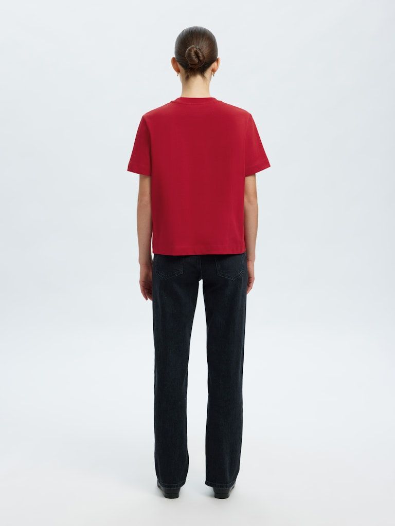 Boxy T-Shirt - ESSENTIAL