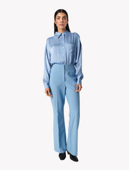 soaked • marija • langarm bluse