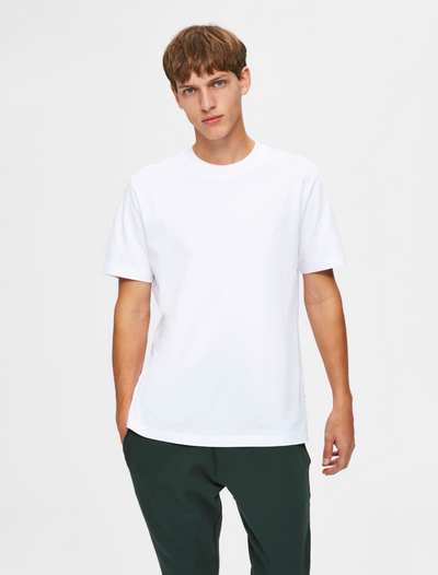 selected homme • relax colman • basic t-shirt mit breiterem kragen