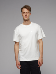 pinqponq • t-shirt unisex • dandelion white