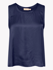 soaked • eline • top