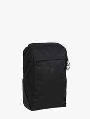 pinqponq • purik • rooted black