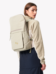 pinqponq • klak • reed olive