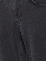 casual friday • karup • jeans