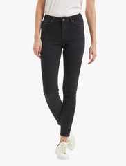 selected femme • sophia • skinny jeans