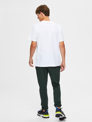selected homme • relax colman • basic t-shirt mit breiterem kragen