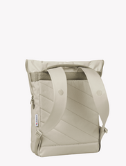 pinqponq • klak • reed olive